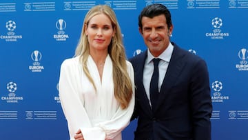 Soccer Football - Champions League Group Stage draw - Grimaldi Forum, Monaco - August 29, 2019 Luis Figo with wife, Helen Svedin before the draw REUTERS/Eric Gaillard