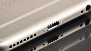 ¿Adiós al puerto Lightning en el Apple 12?