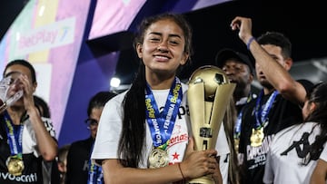 Karla Viancha, jugadora de Santa Fe Femenino