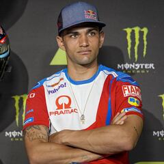 Martín: "Será difícil acabar la carrera"