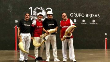 Cuauhtémoc Blanco participa en juego de exhibición de Jai Alai