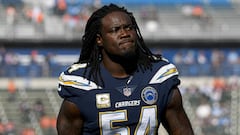 Una disputa salarial con Melvin Gordon termin&oacute; con la partida del running back hacia Denver y parece que el defensive end seguir&aacute; sus pasos.