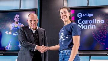 08/03/23
JAVIER TEBAS Y CAROLINA MARIN 
FIRMA DE RENOVACION DEL ACUERDO ENTRE LALIGA Y LA DEPORTISTA