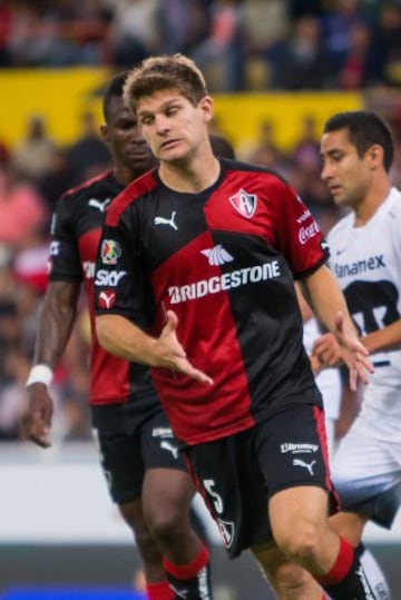 El defensa argentino Walter Kannemann también se consagró en 2014 con San Lorenzo de Almagro. Forma parte del Atlas desde el Clausura 2015.