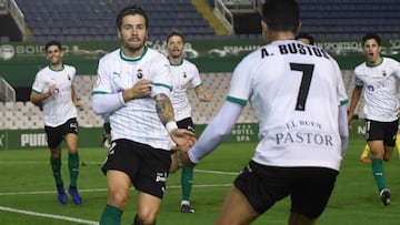 Martín Solar dio un puñetazo en la mesa y destrozó al Barakaldo