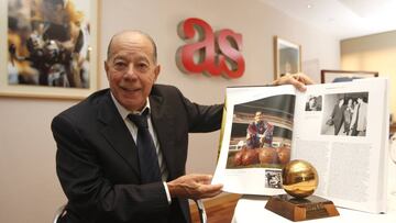 Luis Suárez, "orgulloso" de su premio a una Trayectoria de Oro