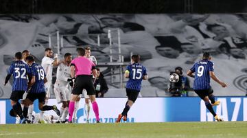 Muriel marc¨® el 2-1 de un tiro de falta.