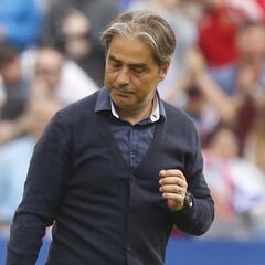 Natxo González recuperará a Benito frente al Albacete