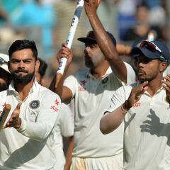 India smash England to record resounding series win