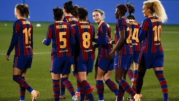 Jugadoras del Barça durante el partido ante el Rayo Vallecano.