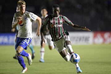 Fluminense ganó con goles de Willian y Arias. La serie terminó 4-1 en el global.