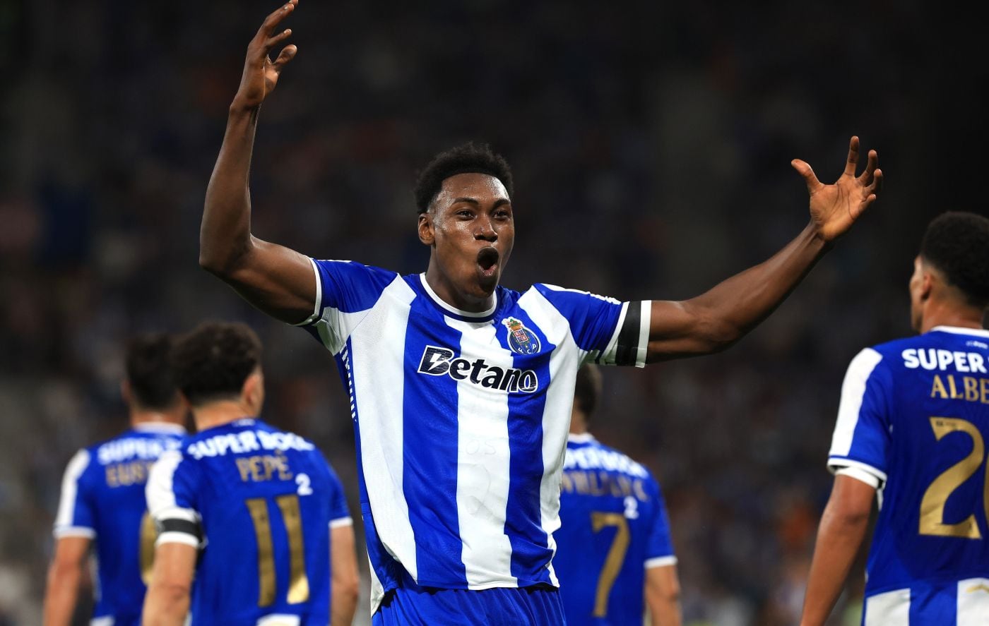 Samu, en un partido con el Porto.