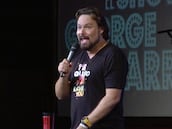 Humorista venezolano que estará en el Festival de Viña desata la polémica: esto dijo de Allende, Chile y Matthew Perry