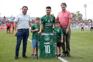 Carlos Villanueva, en su último partido como futbolista profesional.