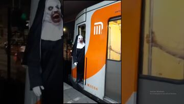 Conductor del Metro de la CDMX se disfrazó de La Monja y rompe las redes
