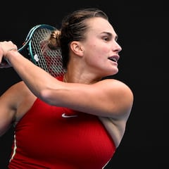 Sabalenka asusta con un doble rosco y Andreeva maravilla