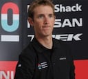 Andy Schleck pone pie a tierra en la Tirreno-Adriático