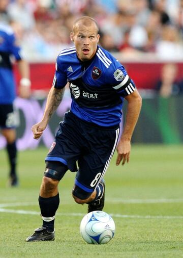 Freddie Ljungber comandó a la MLS en el duelo contra Everton.