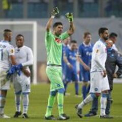 Zúñiga y Zapata hacen historia con el Nápoles en Europa