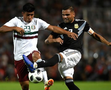 El zurdo tuvo una buena actuación en el segundo partido contra Argentina por la banda izquierda, lo cual lo convierte en uno de los pocos jugadores rescatables en esta segunda etapa de interinato del 'Tuca' Ferretti.