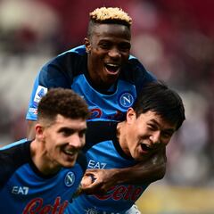 Could Napoli striker Victor Osimhen join PSG?