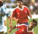 A 31 años: la finta sin tocar el balón que Diego Maradona inventó ante la Roja