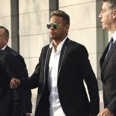 De la Mata procesa a Neymar y Bartomeu por estafa en el fichaje