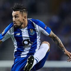 Record: Telles es el recambio que el Madrid quiere por Marcelo