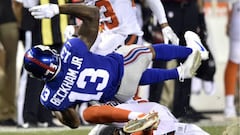 Odell Beckham Jr da el susto: Casi le rompen la rodilla