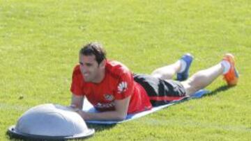 Godín y Giménez se miden a la altura de La Paz por primera vez