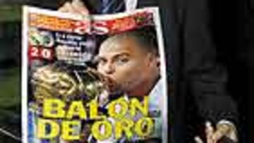 Ronaldo, con AS después de ganar la Intercontinental.