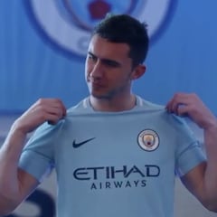 Laporte, el central que el City presentó como galáctico, ya tiene pasaporte español