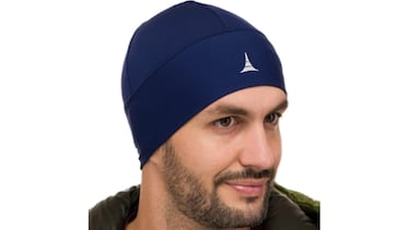 Así es el gorro ‘running’ que se puede llevar debajo de cascos o viseras