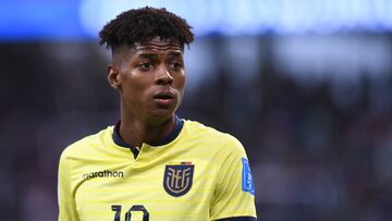 SANTIAGO DEL ESTERO, ARGENTINA - JUNE 01: Nilson Angulo of Ecuador gestures during a FIFA U-20 World Cup Argentina 2023 Round of 16 match between Ecuador and Korea Republic at Estadio Santiago del Estero on June 01, 2023 in Santiago del Estero, Argentina. (Photo by Rodrigo Valle - FIFA/FIFA via Getty Images)