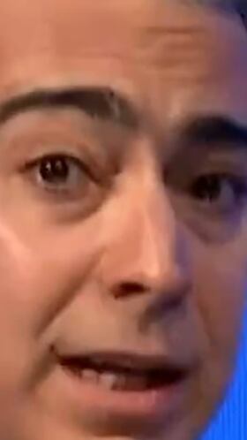 Enríquez-Ominami dice que hay cinco candidatos de derecha y recibe una respuesta insólita: “No se puede...”