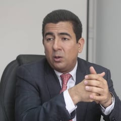 Estalla la guerra en Universitario: Carlos Moreno, nuevo administrador