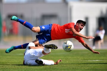 El volante chileno juega con Ponte Petra y sumó un gol en nueve partidos en la segunda división de Brasil. 