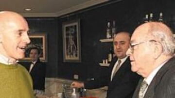 <b>VIEJOS AMIGOS. </b>Sacchi y Alfredo Di Stéfano mantienen una buena relación.