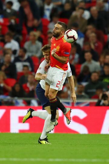 Luke Shaw collides with Dani Carvajal.