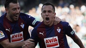 Orellana se consolida como quinto goleador chileno en España