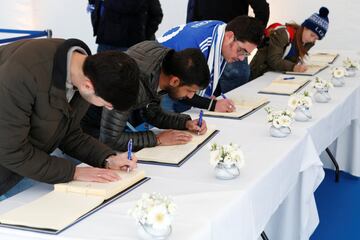 Así fue el emotivo homenaje al dueño del Leicester en el King Power Stadium