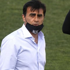 Quinteros aclaró si Jorge Valdivia podrá jugar ante la UC