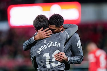 Güler aprieta a Ancelotti