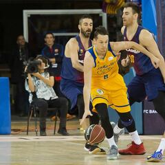 El Barcelona toca fondo ante un disciplinado Gran Canaria