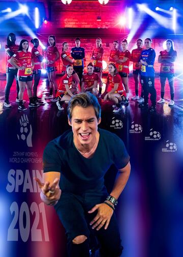 El artista venezolano es el compositor de &LaLaGol*, la canci車n del Campeonato del Mundo de Balonmano Femenino 2021 y en cuyo videoclip aparecen las Guerreras.