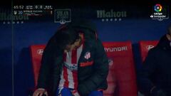 El gesto de João Félix luego de salir ante el Barcelona de Vidal