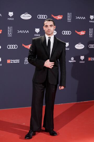 El actor Xoán Fórneas en la gala de los Premios Feroz.