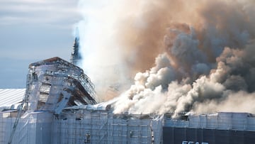 The Copenhagen Stock Exchange building, which has been standing for centuries, caught fire on Tuesday morning. What to know about the historic building.