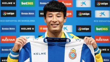 “Lo primero que he aprendido en castellano es ‘meter gol”