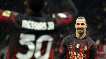 Milan (Italy), 26/02/2023.- AC Milan'Äôs Zlatan Ibrahimovic reacts during the Italian Serie A soccer match between AC Milan and Atalanta at Giuseppe Meazza stadium in Milan, Italy, 26 February 2023. (Italia) EFE/EPA/MATTEO BAZZI